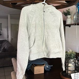 Gray Lululemon scuba